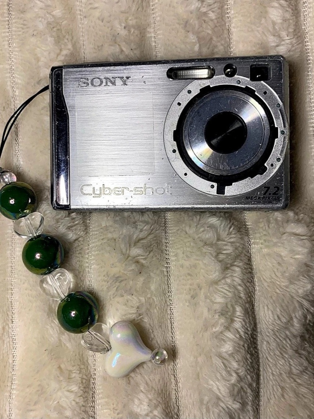 Silver Cybershot DSC-W80 Digital Camera